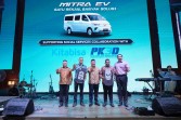 Wuling Serahkan Mitra EV ke Dinkes DKI Jakarta dan Kitabisa