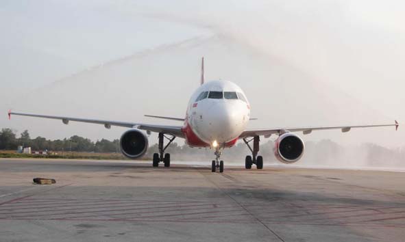 Indonesia AirAsia Tunda Rencana Relokasi Seluruh Penerbangan Domestik ke Terminal 2 Bandara Soekarno-Hatta