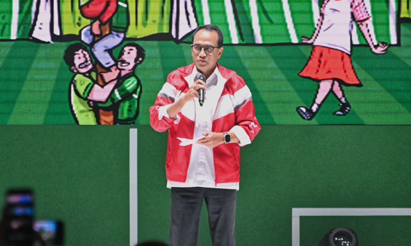 Menhub Budi Kaya Sumadi: Kurangi Polusi, Angkutan Perkotaan Beralih Ke Kendaraan Listrik