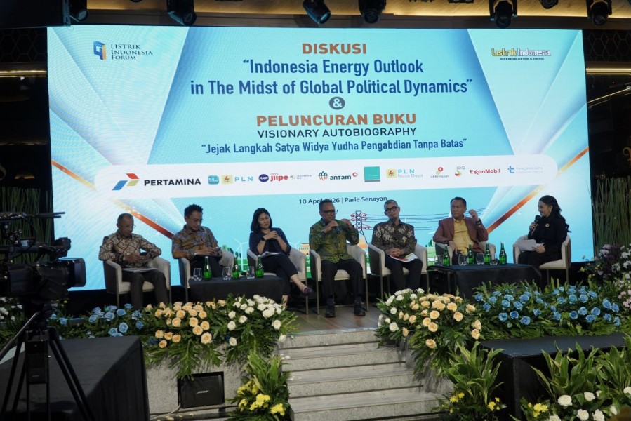 Satya Widya Yudha Luncurkan Autobiografi, Dapat Pujian dari Ketua Komisi XII DPR