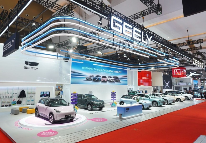 Geely Bukukan 1.776 SPK dan Tiga Penghargaan di IIMS 2026