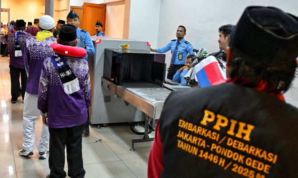 Transportasi Haji 2025 Siap, Menhub Lepas Kloter Pertama