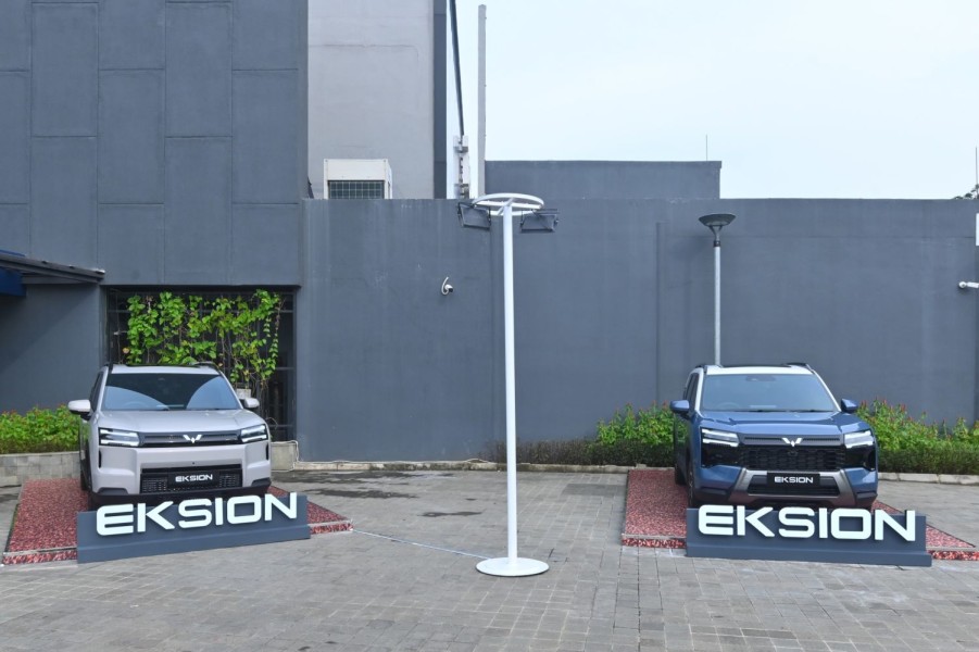 Wuling Perkenalkan Eksion, SUV 7 Seater dengan Teknologi EV dan Hybrid
