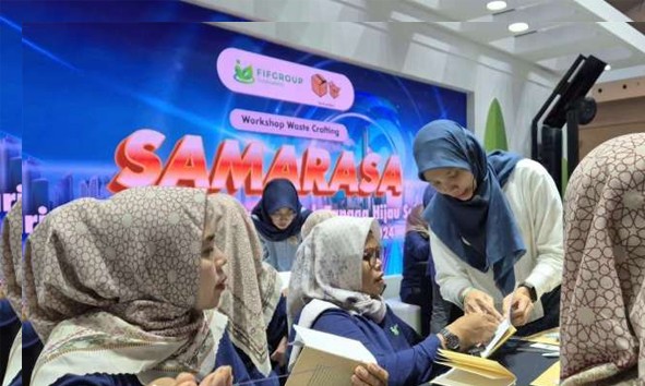 FIFGROUP Gelar Workshop Waste Crafting & Bantuan Renovasi Sekolah