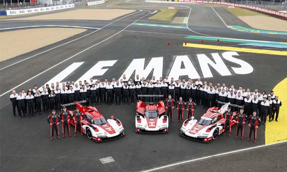 Porsche Mendonasikan 911.000 Euro Sebagai Bagian dari Inisiatif 