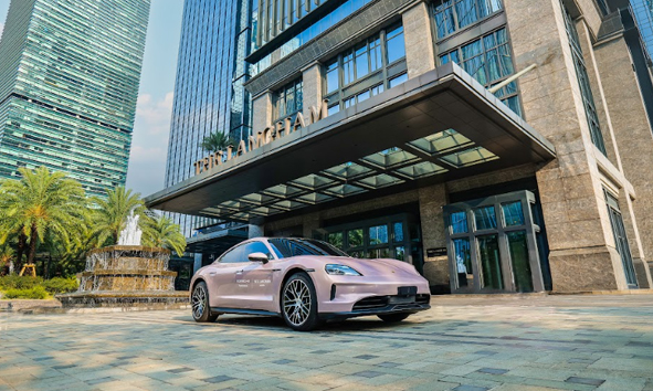 Staycation Eksklusif di The Langham Jakarta dengan Porsche Taycan Terbaru