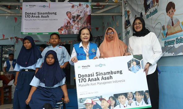 Manulife Aset Manajemen Indonesia Salurkan Bantuan Pendidikan bagi 305 Anak di Indonesia